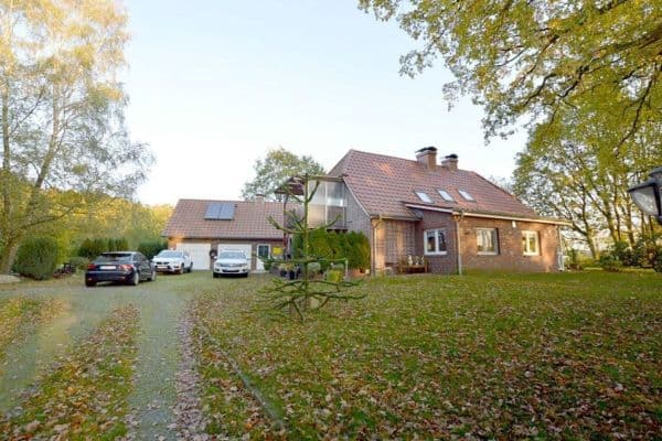 Predaj domu 150 m², pozemek 4.169 m², Neu Wulmstorf Predaj domu 150 m², pozemek 4.169 m², Neu Wulmstorf