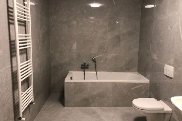 Prenájom bytu 3-izbový 75 m², Kirchberg 5, Breitenbrunn Prenájom bytu 3-izbový 75 m², Kirchberg 5, Breitenbrunn