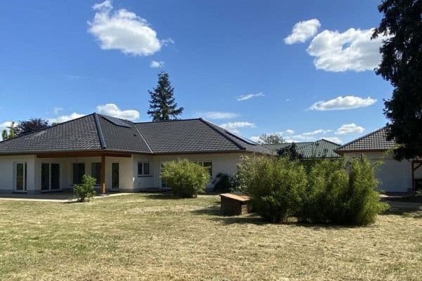 Predaj domu 186 m², pozemek 1.720 m², Brieselang Predaj domu 186 m², pozemek 1.720 m², Brieselang