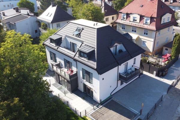Prenájom bytu 3-izbový 104 m², Verdistr. 105e, München, Bavorsko Prenájom bytu 3-izbový 104 m², Verdistr. 105e, München, Bavorsko