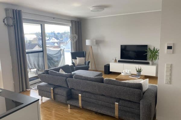 Prenájom bytu 3-izbový 92 m², Elz Prenájom bytu 3-izbový 92 m², Elz