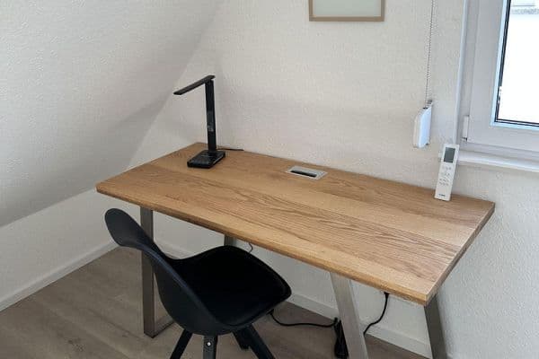 Prenájom bytu 1-izbový 75 m², Stuttgart Prenájom bytu 1-izbový 75 m², Stuttgart