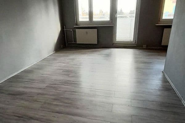 Predaj bytu 4-izbový 84 m², Berlin-Marzahn, Berlín Predaj bytu 4-izbový 84 m², Berlin-Marzahn, Berlín