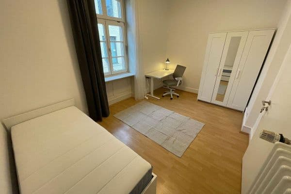 Prenájom bytu 1-izbový 98 m², Wiesbaden Prenájom bytu 1-izbový 98 m², Wiesbaden