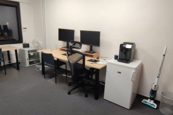 Prenájom kancelárie 30 m², Milady Horákové, Praha Prenájom kancelárie 30 m², Milady Horákové, Praha