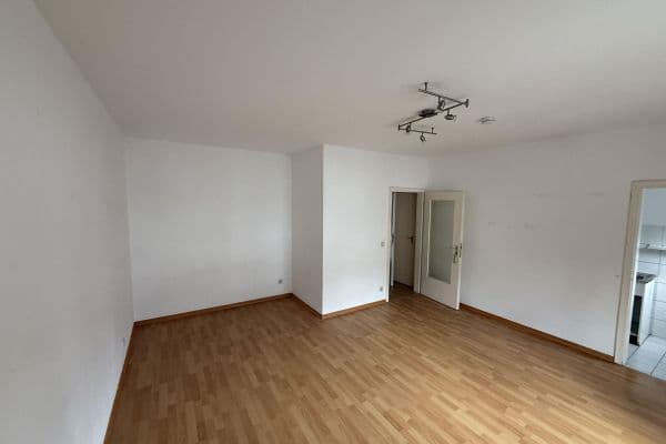 Prenájom bytu 1-izbový 35 m², Susannastr.19, Essen, Severné Porýnie - Westfálsko Prenájom bytu 1-izbový 35 m², Susannastr.19, Essen, Severné Porýnie - Westfálsko