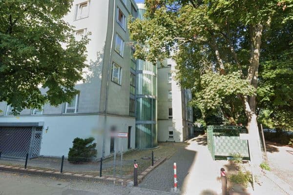 Prenájom bytu 3-izbový 85 m², Rathausstr. 10c, Berlin Prenájom bytu 3-izbový 85 m², Rathausstr. 10c, Berlin