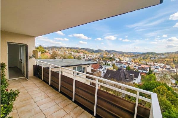 Prenájom bytu 3-izbový 98 m², Gartenstraße 13, Werdohl Prenájom bytu 3-izbový 98 m², Gartenstraße 13, Werdohl