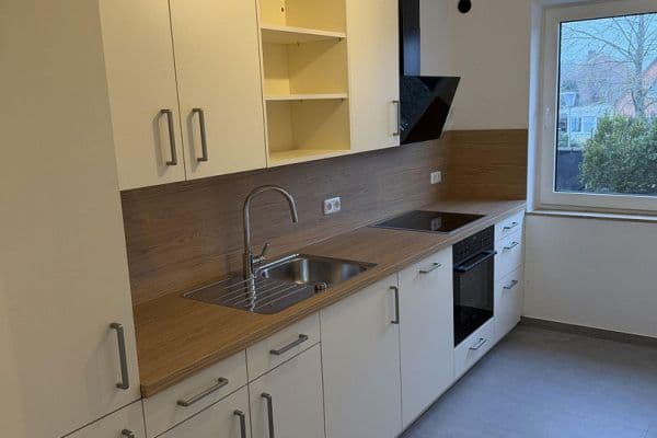 Prenájom bytu 2-izbový 68 m², Kirchweg 68, Adendorf Prenájom bytu 2-izbový 68 m², Kirchweg 68, Adendorf