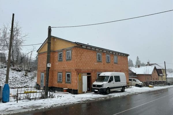 Predaj bytu 3-izbový 60 m², Šternberská, Divišov Predaj bytu 3-izbový 60 m², Šternberská, Divišov