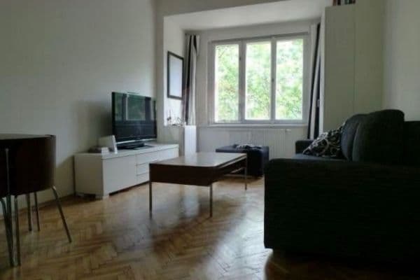 Predaj bytu 1-izbový 28 m², Dělnická, Praha Predaj bytu 1-izbový 28 m², Dělnická, Praha