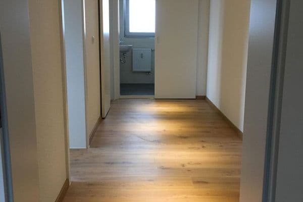 Prenájom bytu 5-izbový 152 m², Simmern Prenájom bytu 5-izbový 152 m², Simmern