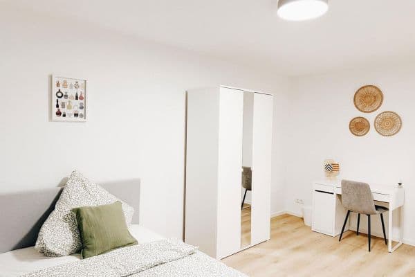 Prenájom bytu 1-izbový 35 m², Königswieser Straße 1, München, Bavorsko Prenájom bytu 1-izbový 35 m², Königswieser Straße 1, München, Bavorsko