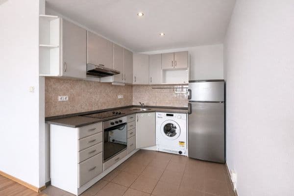 Prenájom bytu 2-izbový 39 m², Švédská, Prenájom bytu 2-izbový 39 m², Švédská,