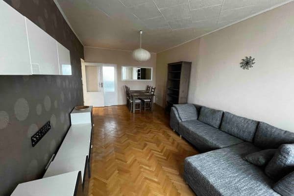 Prenájom bytu 2-izbový 56 m², Jahodová, Praha Prenájom bytu 2-izbový 56 m², Jahodová, Praha