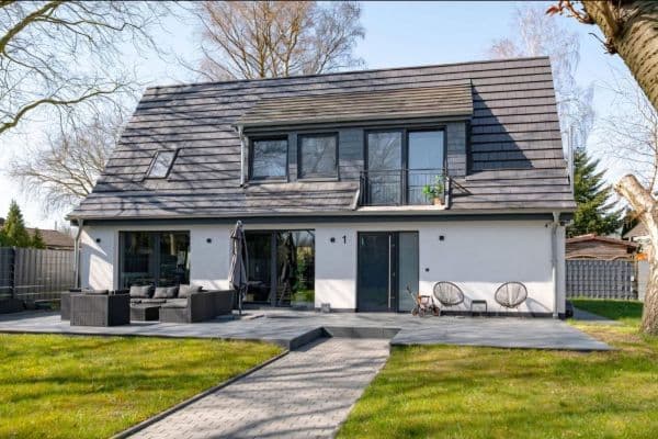 Predaj domu 140 m², pozemek 576 m², Similiberg 1, Hamburg, Hamburg Predaj domu 140 m², pozemek 576 m², Similiberg 1, Hamburg, Hamburg