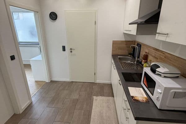 Prenájom bytu 15 m², Peter-Henlein-Straße 78, Nürnberg, Bavorsko Prenájom bytu 15 m², Peter-Henlein-Straße 78, Nürnberg, Bavorsko
