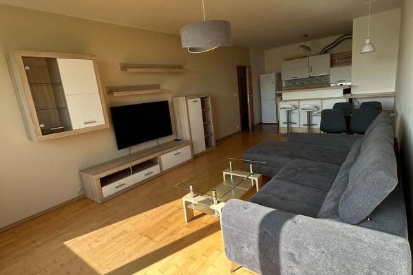 Prenájom bytu 2-izbový 74 m², Marty Krásové, Praha Prenájom bytu 2-izbový 74 m², Marty Krásové, Praha