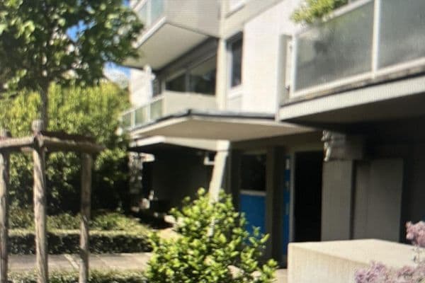 Prenájom bytu 3-izbový 100 m², Frankfurt Prenájom bytu 3-izbový 100 m², Frankfurt