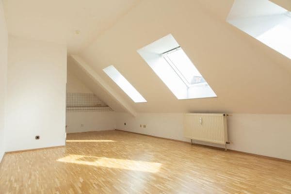 Prenájom bytu 2-izbový 45 m², Hagen Prenájom bytu 2-izbový 45 m², Hagen