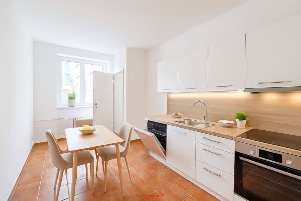 Prenájom bytu 3-izbový 76 m², Vardasova, Prenájom bytu 3-izbový 76 m², Vardasova,