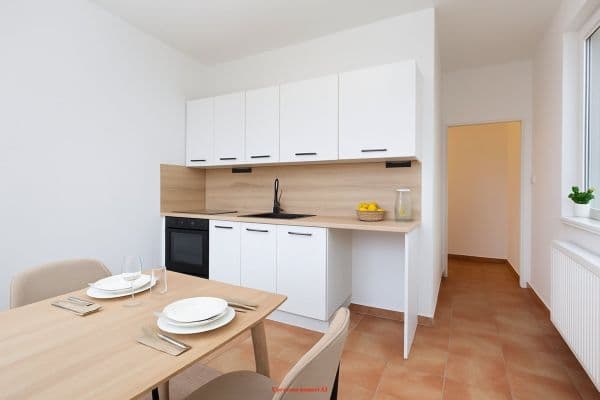 Prenájom bytu 3-izbový 61 m², Lípová, Prenájom bytu 3-izbový 61 m², Lípová,