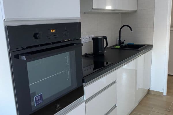 Prenájom bytu 2-izbový 58 m², Železničářská, Plzeň Prenájom bytu 2-izbový 58 m², Železničářská, Plzeň