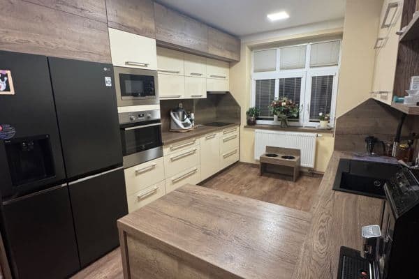 Predaj bytu 2-izbový 60 m², Na Šumavě, Jablonec nad Nisou Predaj bytu 2-izbový 60 m², Na Šumavě, Jablonec nad Nisou
