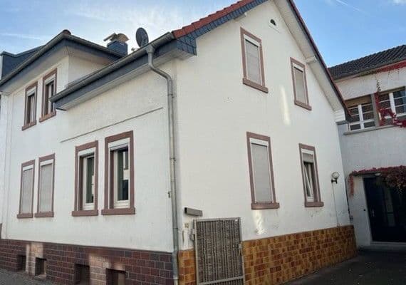 Predaj domu 120 m², pozemek 168 m², Max-Planck-Straße 12, Obertshausen Predaj domu 120 m², pozemek 168 m², Max-Planck-Straße 12, Obertshausen