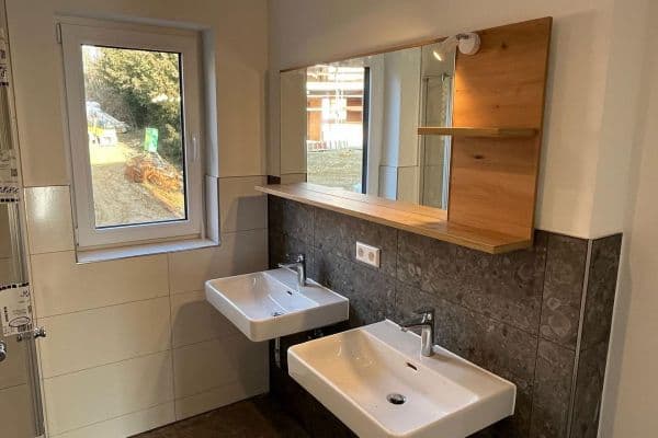 Prenájom bytu 3-izbový 85 m², Bismarckstraße 8, Nürtingen Prenájom bytu 3-izbový 85 m², Bismarckstraße 8, Nürtingen