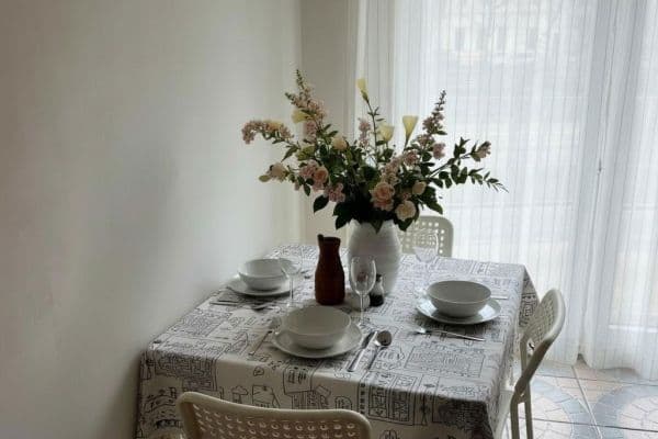 Prenájom bytu 2-izbový 50 m², Mariahilfer Gürtel 10, Wien, Viedeň Prenájom bytu 2-izbový 50 m², Mariahilfer Gürtel 10, Wien, Viedeň