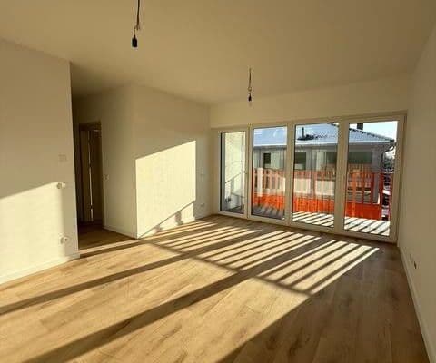 Prenájom bytu 3-izbový 60 m², Alt-Biesdorf 49A, Berlin, Berlín Prenájom bytu 3-izbový 60 m², Alt-Biesdorf 49A, Berlin, Berlín