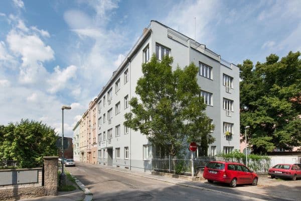 Prenájom bytu 1-izbový 20 m², Nad Studánkou, Praha Prenájom bytu 1-izbový 20 m², Nad Studánkou, Praha