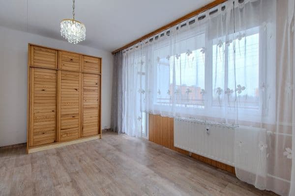 Prenájom bytu 4-izbový 82 m², Rabštejnská, Prenájom bytu 4-izbový 82 m², Rabštejnská,
