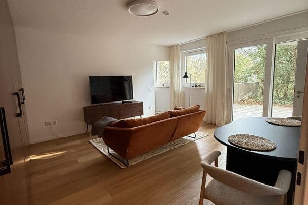 Prenájom bytu 2-izbový 50 m², Johann-Fichte-Str.11, München, Bavorsko Prenájom bytu 2-izbový 50 m², Johann-Fichte-Str.11, München, Bavorsko