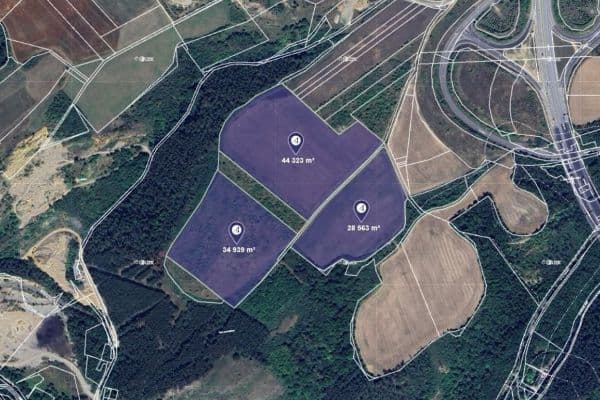 Predaj pozemku 107.825 m², Predaj pozemku 107.825 m²,