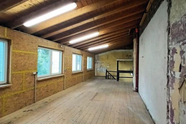 Prenájom nebytového priestoru 100 m², Möbecker Str 21, Wuppertal Prenájom nebytového priestoru 100 m², Möbecker Str 21, Wuppertal