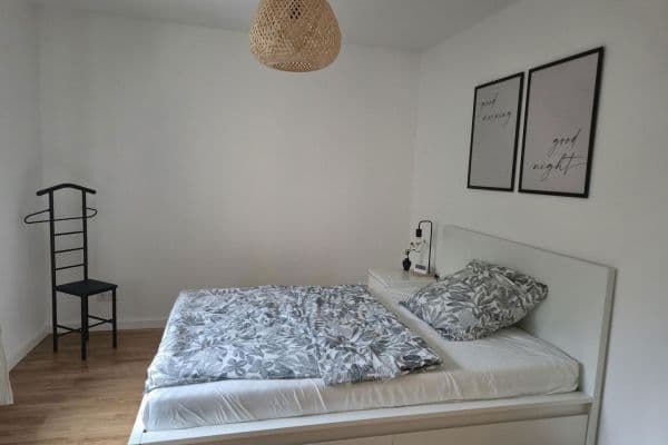 Prenájom bytu 15 m², Moltkestraße 18, Nürnberg, Bavorsko Prenájom bytu 15 m², Moltkestraße 18, Nürnberg, Bavorsko