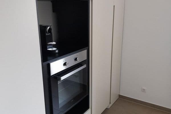 Prenájom bytu 3-izbový 75 m², Feldbergstraße 9, Frankfurt am Main Prenájom bytu 3-izbový 75 m², Feldbergstraße 9, Frankfurt am Main