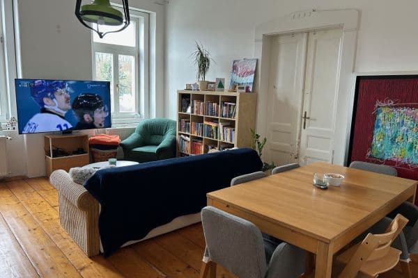 Prenájom bytu 4-izbový 107 m², U cukrovaru, Mladá Boleslav Prenájom bytu 4-izbový 107 m², U cukrovaru, Mladá Boleslav