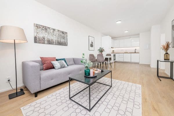 Predaj bytu 3-izbový 68 m², Poljanovova, Praha Predaj bytu 3-izbový 68 m², Poljanovova, Praha