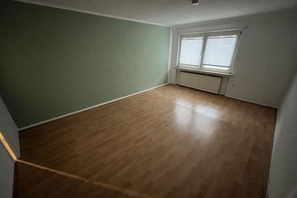 Prenájom bytu 2-izbový 58 m², Schillerstr. 32, Dortmund Prenájom bytu 2-izbový 58 m², Schillerstr. 32, Dortmund