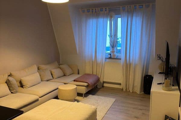 Prenájom bytu 3-izbový 80 m², Bielefeld, Severné Porýnie - Westfálsko Prenájom bytu 3-izbový 80 m², Bielefeld, Severné Porýnie - Westfálsko