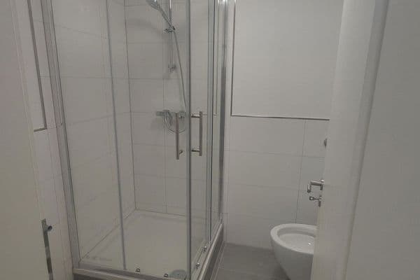 Prenájom bytu 2-izbový 45 m², Flensburger Str. 50, Wuppertal, Severné Porýnie - Westfálsko Prenájom bytu 2-izbový 45 m², Flensburger Str. 50, Wuppertal, Severné Porýnie - Westfálsko