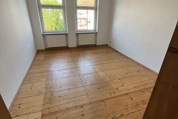 Prenájom bytu 4-izbový 97 m², Jägerstraße 70, Naumburg (Saale), Sasko-Anhaltsko Prenájom bytu 4-izbový 97 m², Jägerstraße 70, Naumburg (Saale), Sasko-Anhaltsko