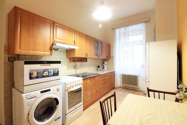 Prenájom bytu 2-izbový 71 m², Husova, Prenájom bytu 2-izbový 71 m², Husova,