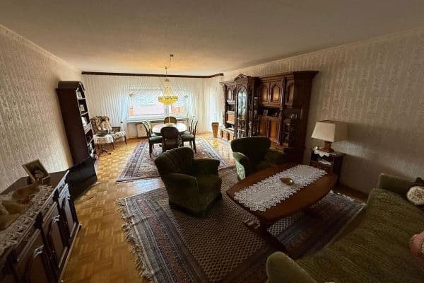 Predaj bytu 4-izbový 125 m², Obereisesheimer Straße 33, Heilbronn Predaj bytu 4-izbový 125 m², Obereisesheimer Straße 33, Heilbronn