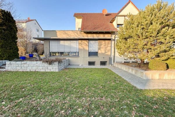 Predaj domu 218 m², pozemek 815 m², Fürth Predaj domu 218 m², pozemek 815 m², Fürth