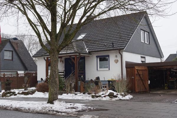 Predaj domu 154 m², pozemek 585 m², Hamburg, Hamburg Predaj domu 154 m², pozemek 585 m², Hamburg, Hamburg