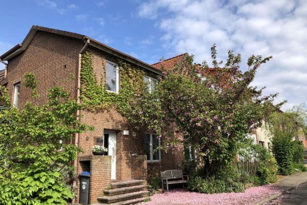 Predaj domu 93 m², pozemek 161 m², Lüneburg, Dolné Sasko Predaj domu 93 m², pozemek 161 m², Lüneburg, Dolné Sasko